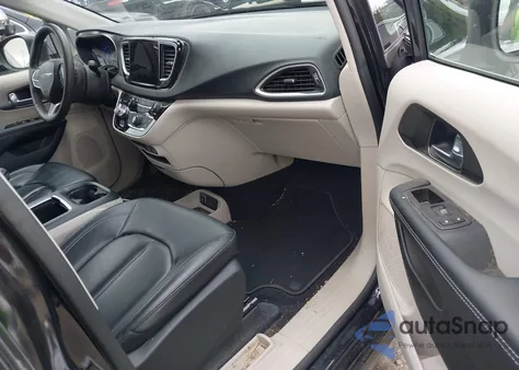 2023 Chrysler Pacifica Touring L z USA, uszkodzony, nr VIN 2C4RC1BG2PR534793